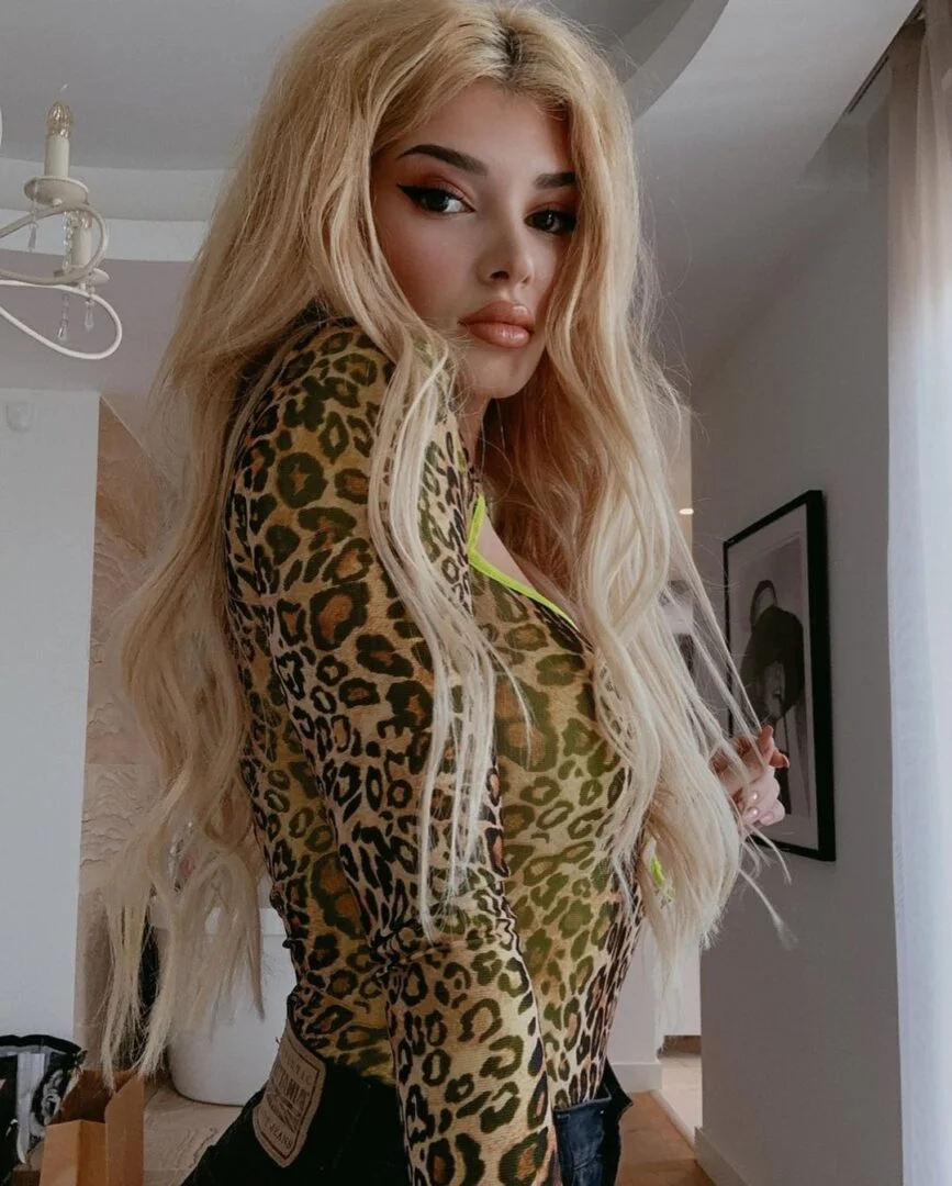 hot albanian women