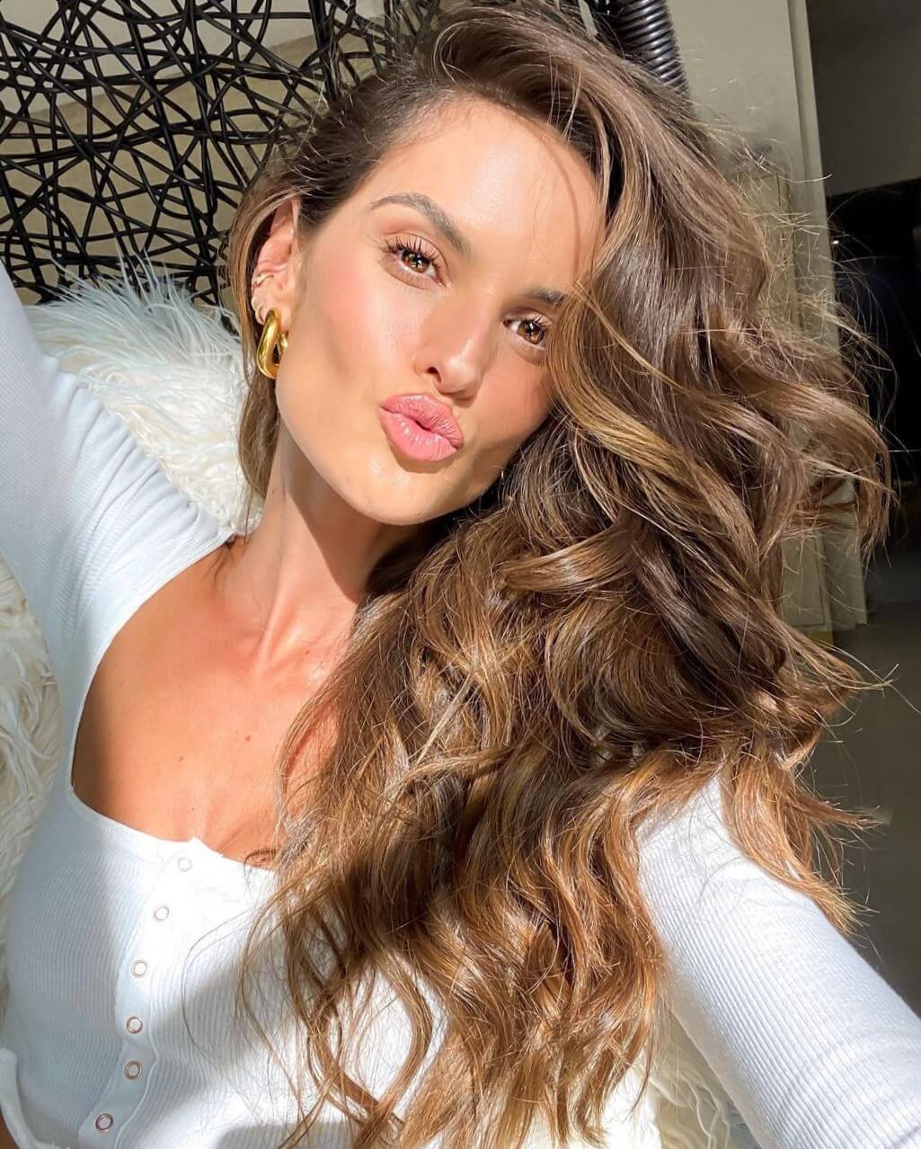 Izabel Goulart