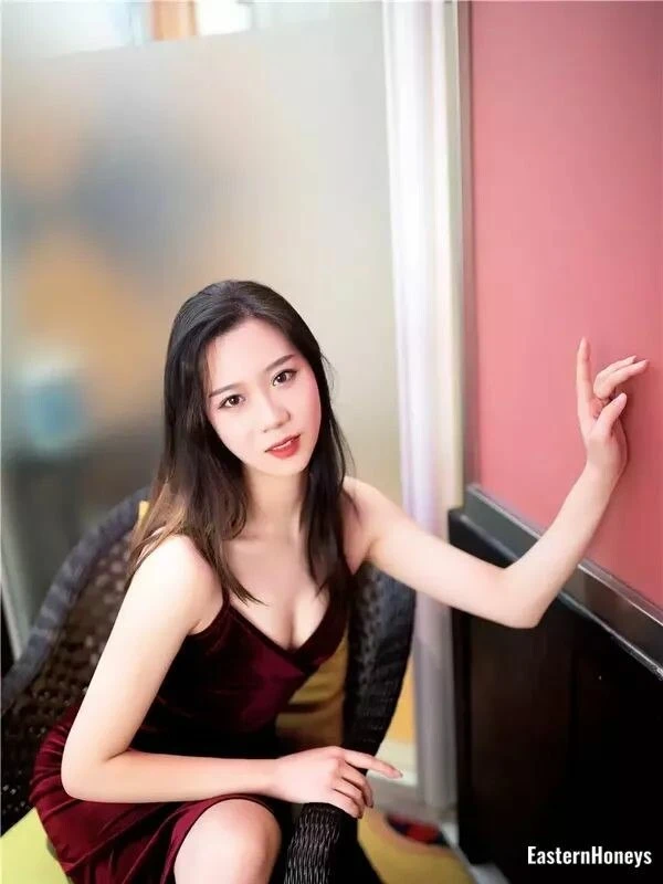 Jingxuan Profile image 1