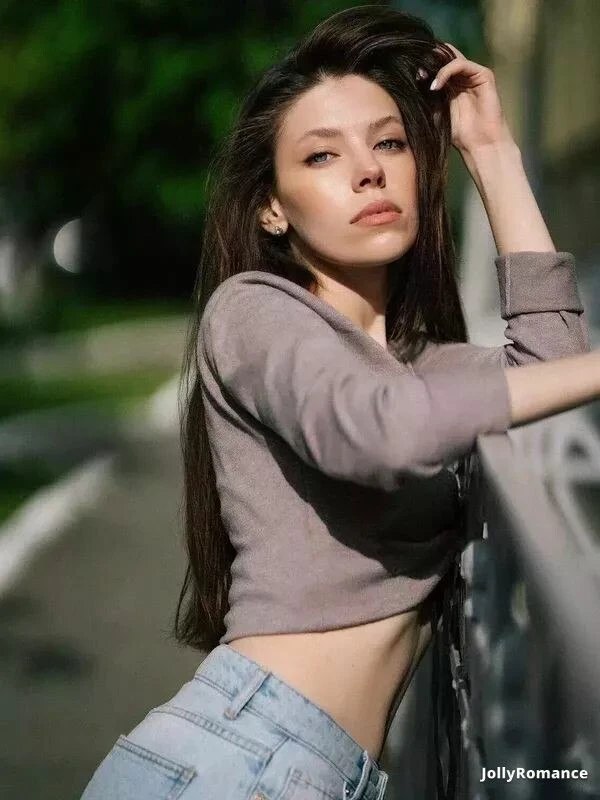 Ekaterina Profile image 2