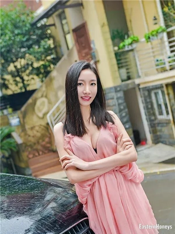 Jing Jing Profile image 1