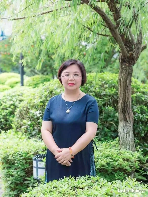 Liping Profile image 2