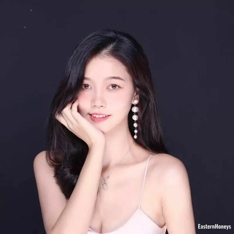 Ying Ma Profile image 1