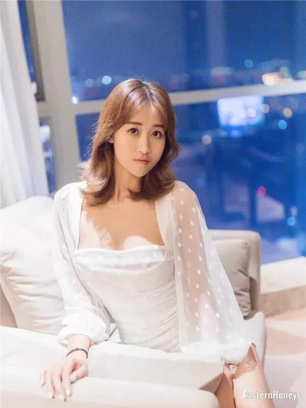 Youyin Profile image 3
