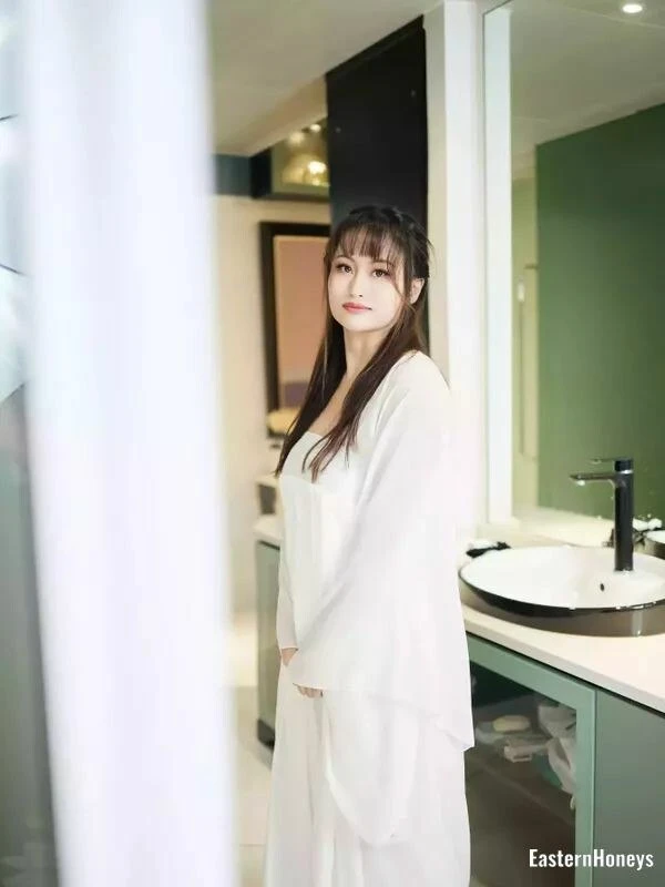 Liping  Profile image 3