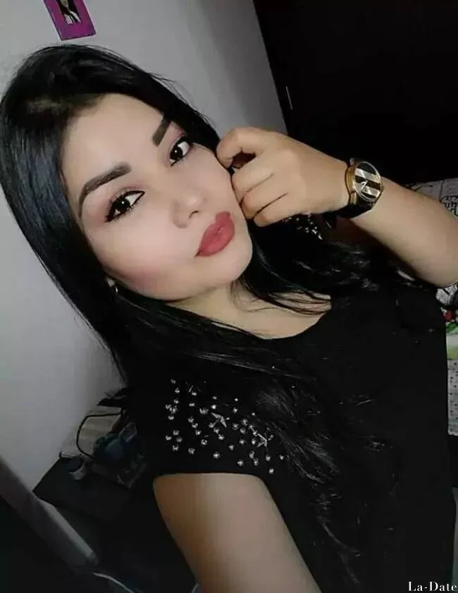 Johana Profile image 1
