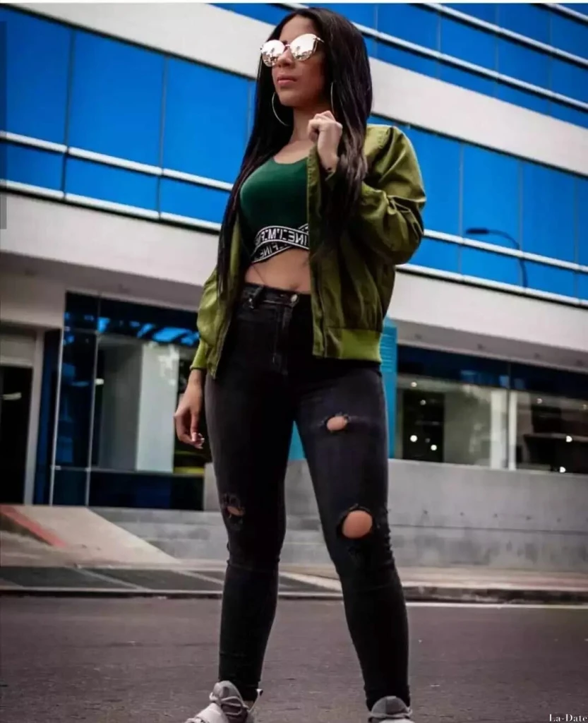 Viviana Profile image 2