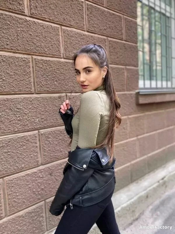 Irina Profile image 1